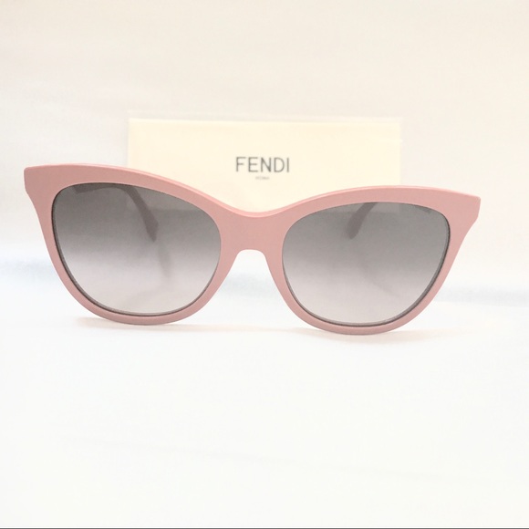 Authentic Fendi cat eye wayfarer zigzag sunglasses - Picture 3 of 8